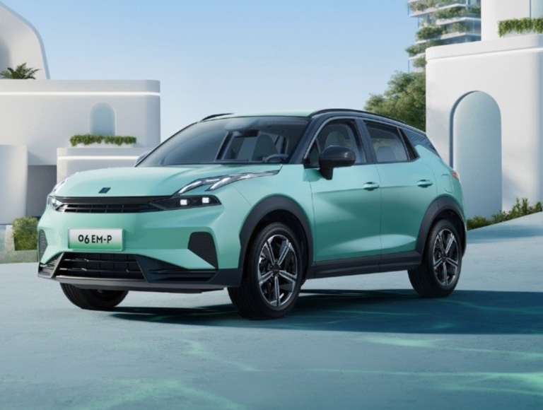 Lynk & Co 06 EM-P launched: priced from RMB 136,800
